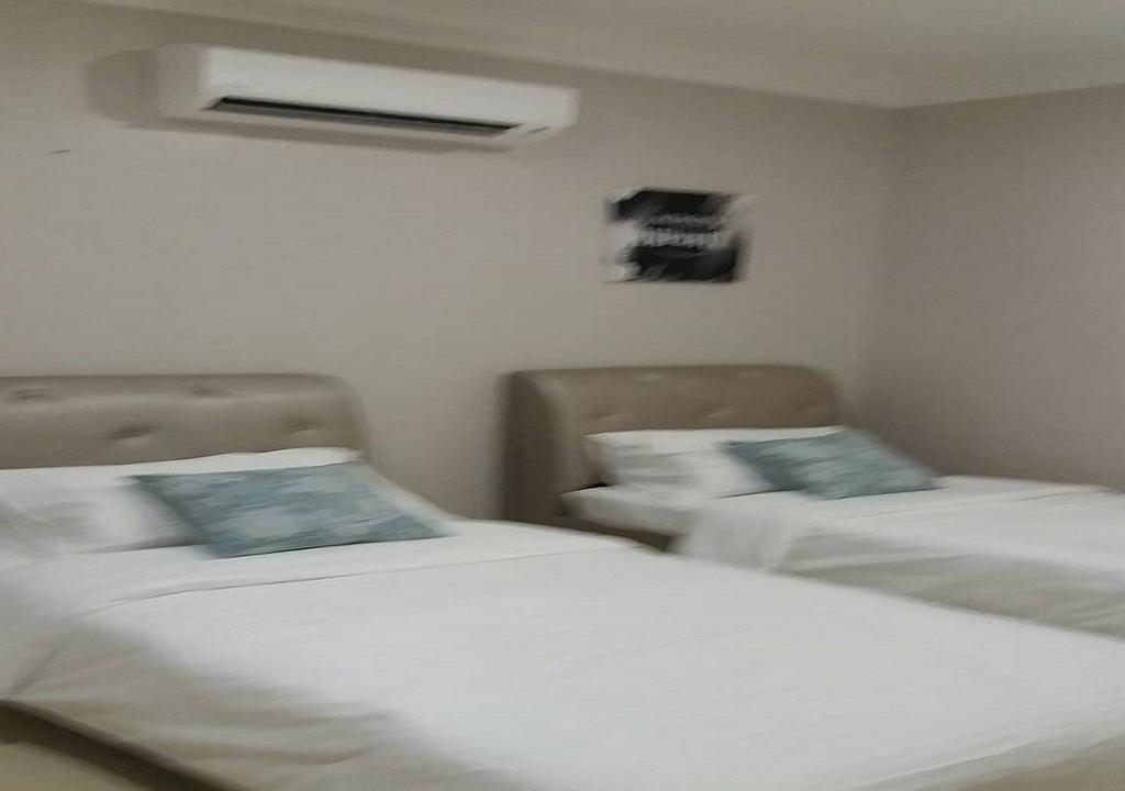 Ayer Keroh Melaka Homestay Екстериор снимка