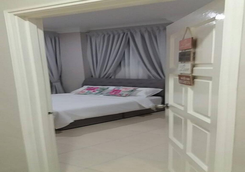 Ayer Keroh Melaka Homestay Екстериор снимка